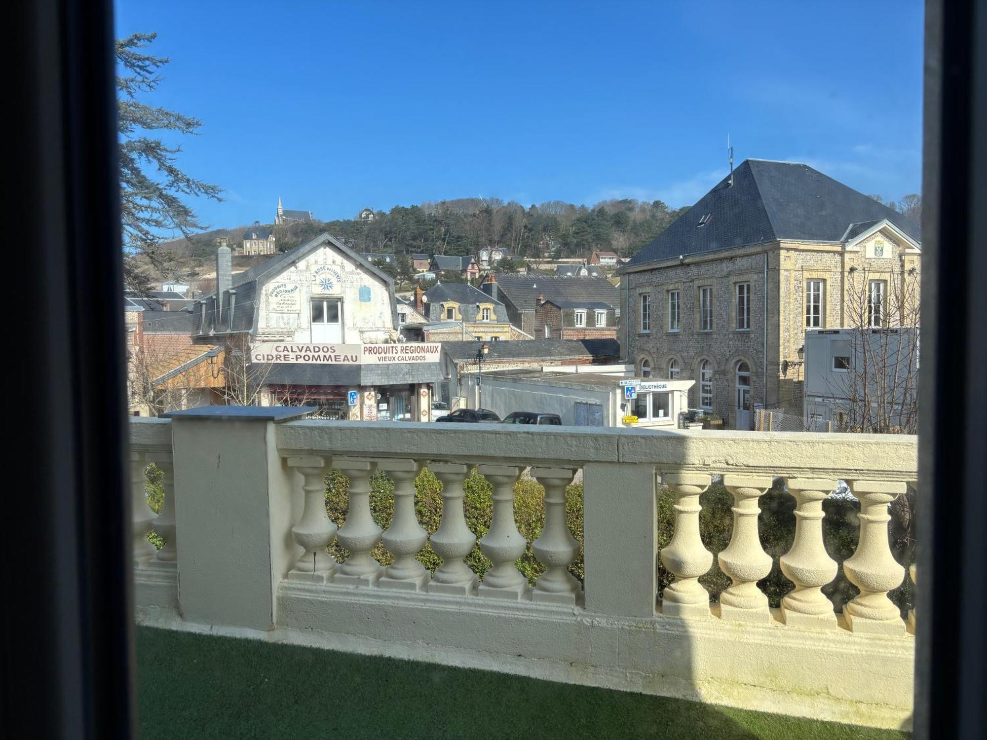 Villa Des Peintres Etretat Bagian luar foto